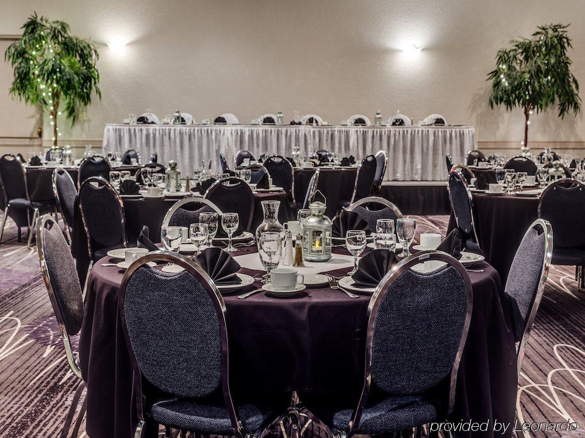 Heritage Inn Hotel & Convention Centre - High River Exterior foto