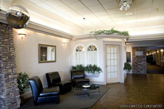 Heritage Inn Hotel & Convention Centre - High River Interior foto