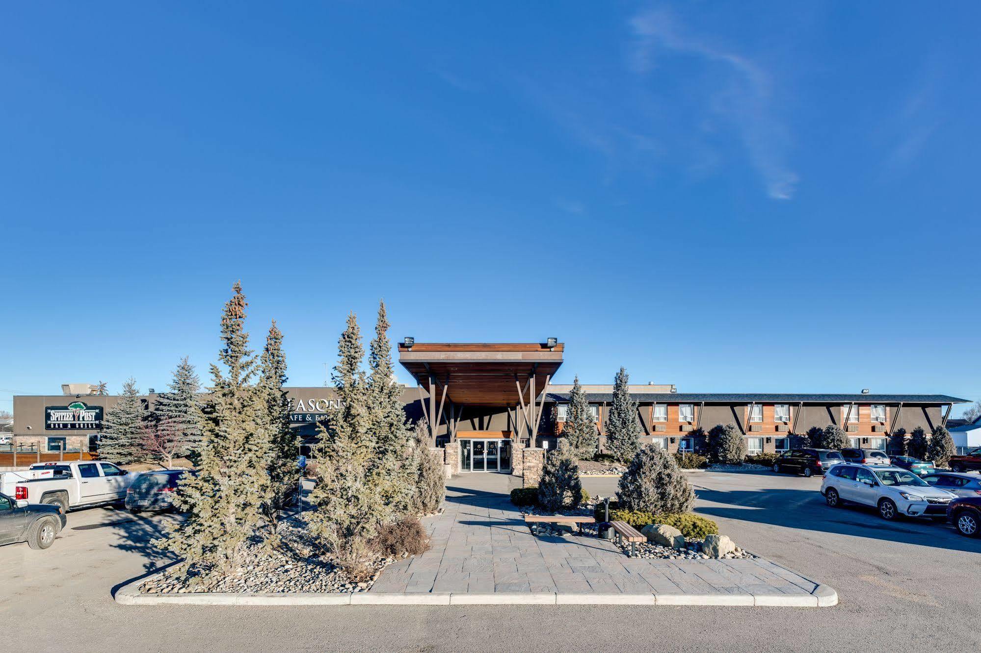 Heritage Inn Hotel & Convention Centre - High River Exterior foto